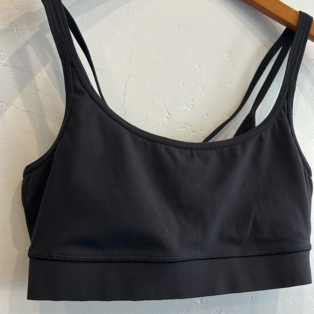 Vuori Mindset Bra - Picture 3 of 8